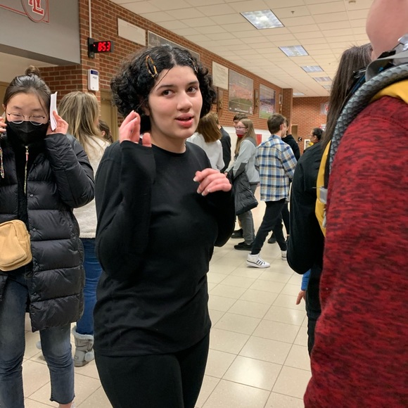 Meet your Posher, Jennifer - Picture 7 of 13